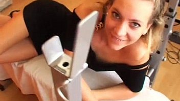 Hot blonde amateur teen girlfriend action with facial shot